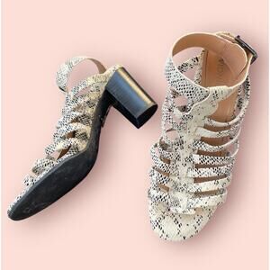 Vionic Sami Cream & Black Leather Ankle Strap Strappy Heel Sandals Womens Sz 9.5